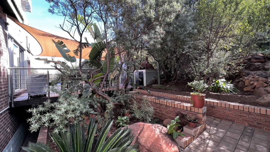 4 Bedroom Property for Sale in Langenhovenpark Free State